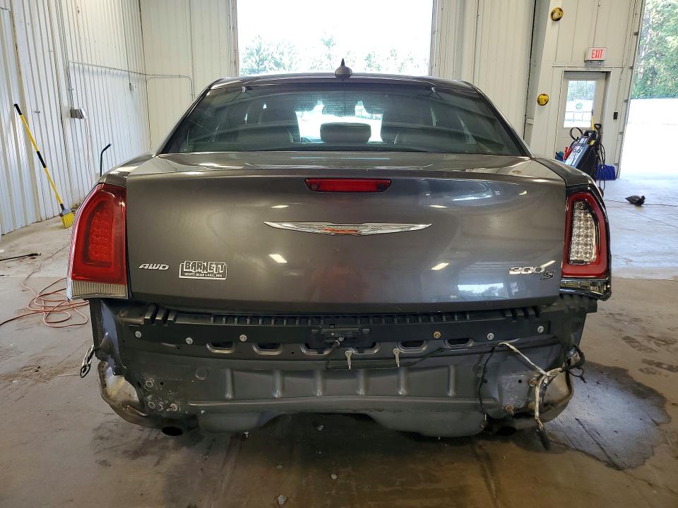 62846896 :رقم المزاد ، 2C3CCAGG3JH300534 vin ، 2018 Chrysler 300 مزاد بيع
