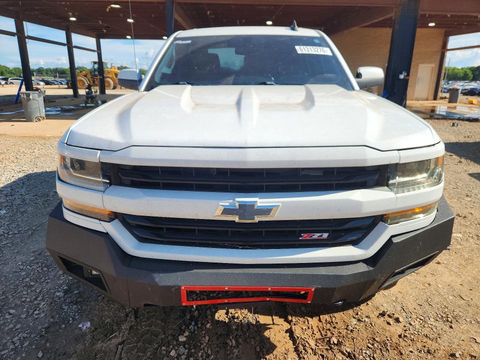 Продажа на аукционе авто 2018 Chevrolet Silverado, vin: 3GCUKREC6JG367081, номер лота: 61313276