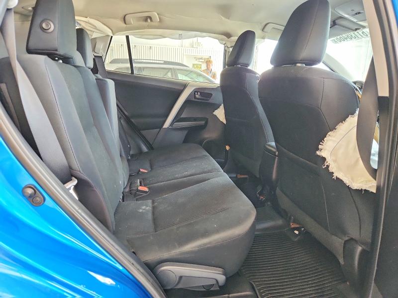 61138466 :رقم المزاد ، 2T3ZFREV0HW361993 vin ، 2017 Toyota Rav4 مزاد بيع
