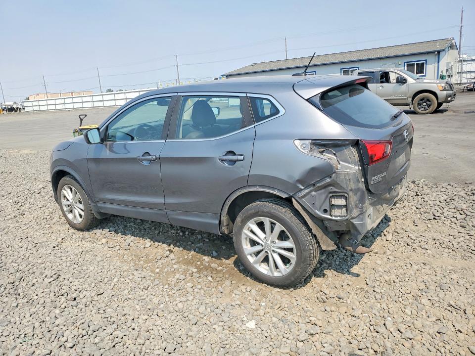 2017 Nissan Rogue Sport მანქანა იყიდება აუქციონზე, vin: JN1BJ1CR7HW143805, აუქციონის ნომერი: 62622136
