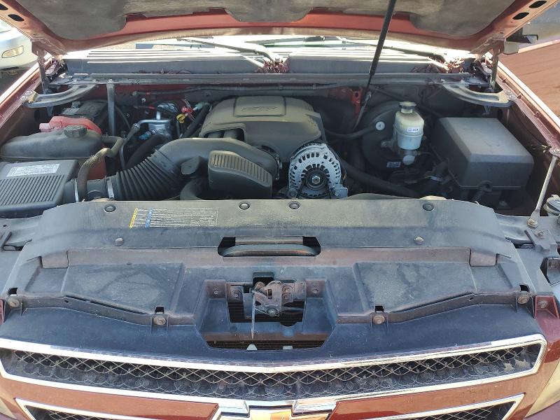 63222916 :رقم المزاد ، 1GNFC16J58J204071 vin ، 2008 Chevrolet Suburban مزاد بيع
