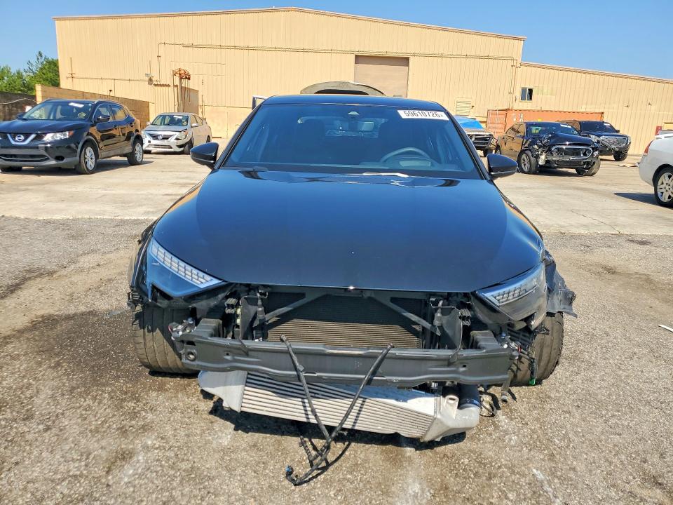 59610726 :رقم المزاد ، WUAGWDGY6SA909635 vin ، 2025 Audi Rs3 مزاد بيع