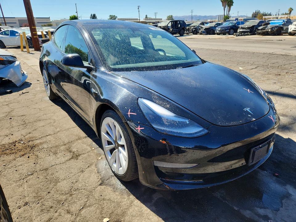 Продажа на аукционе авто 2022 Tesla Model 3, vin: 5YJ3E1EA2NF186140, номер лота: 62119866