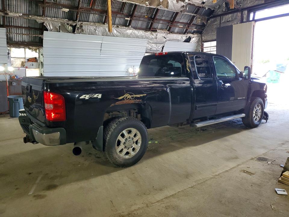 62156996 :رقم المزاد ، 1GC5K1C81BZ233701 vin ، 2011 Chevrolet Silverado مزاد بيع