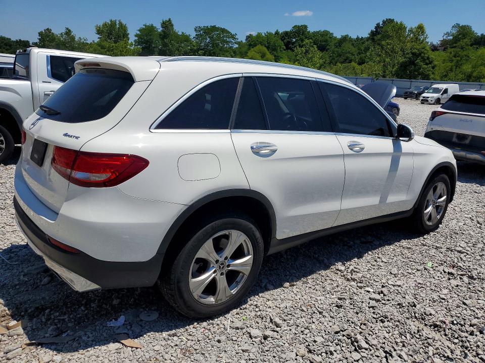 60207696 :رقم المزاد ، WDC0G4KB4HV002490 vin ، 2017 Mercedes-benz Glc مزاد بيع