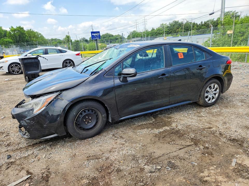 60193516 :رقم المزاد ، 5YFEPMAE9MP220557 vin ، 2021 Toyota Corolla مزاد بيع