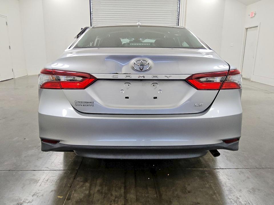 2022 Toyota Camry მანქანა იყიდება აუქციონზე, vin: 4T1C11AK7NU651377, აუქციონის ნომერი: 60887096