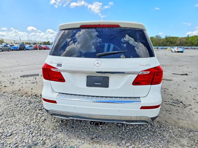 Продаж на аукціоні авто 2016 Mercedes-benz Gl, vin: 4JGDF6EE7GA705451, номер лоту: 61381036