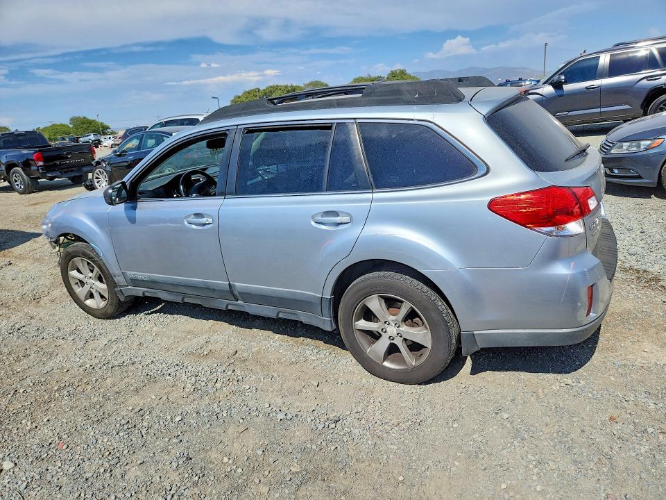 60980206 :رقم المزاد ، 4S4BRBCC0D3235241 vin ، 2013 Subaru Outback مزاد بيع