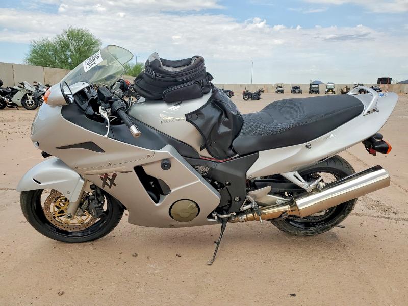 Продажа на аукционе авто 2002 Honda Cbr1100, vin: JH2SC35172M500209, номер лота: 61779046
