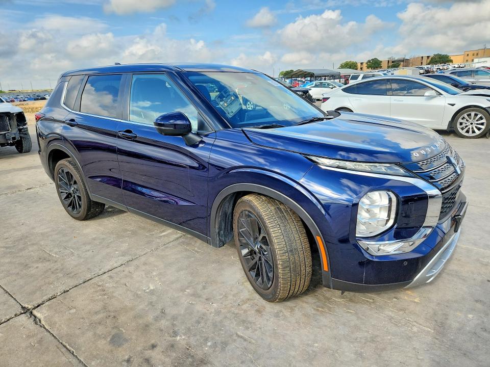Продаж на аукціоні авто 2022 Mitsubishi Outlander, vin: JA4J4UA85NZ085791, номер лоту: 61031456