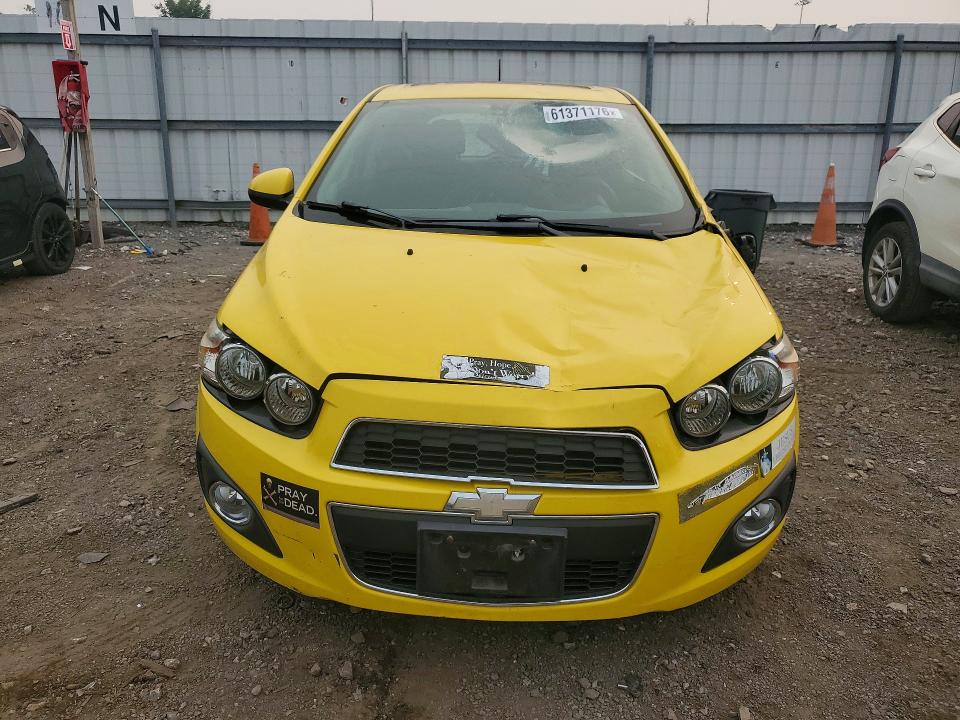 Продаж на аукціоні авто 2016 Chevrolet Sonic, vin: 1G1JC6SG5G4117903, номер лоту: 61371176