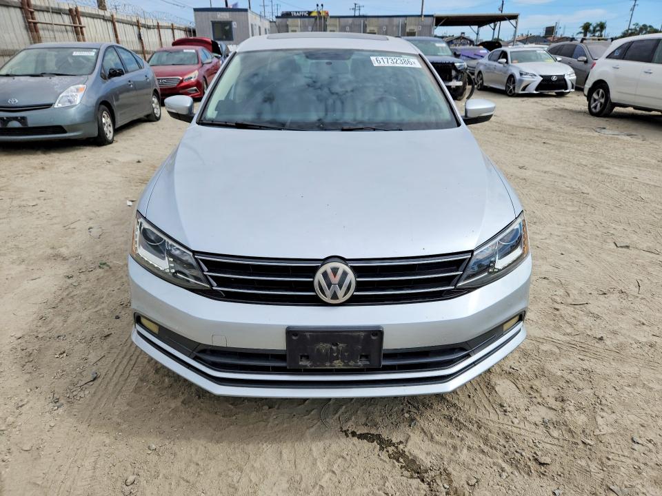 Продажа на аукционе авто 2015 Volkswagen Jetta, vin: 3VWLA7AJ5FM201664, номер лота: 61732386