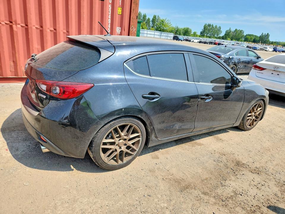 61587316 :رقم المزاد ، 3MZBM1L7XFM157551 vin ، 2015 Mazda 3 مزاد بيع