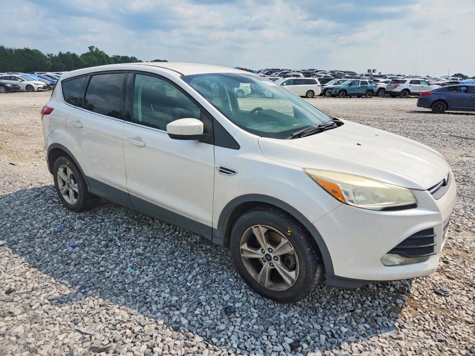 2014 Ford Escape მანქანა იყიდება აუქციონზე, vin: 1FMCU9GX1EUB75412, აუქციონის ნომერი: 61675576