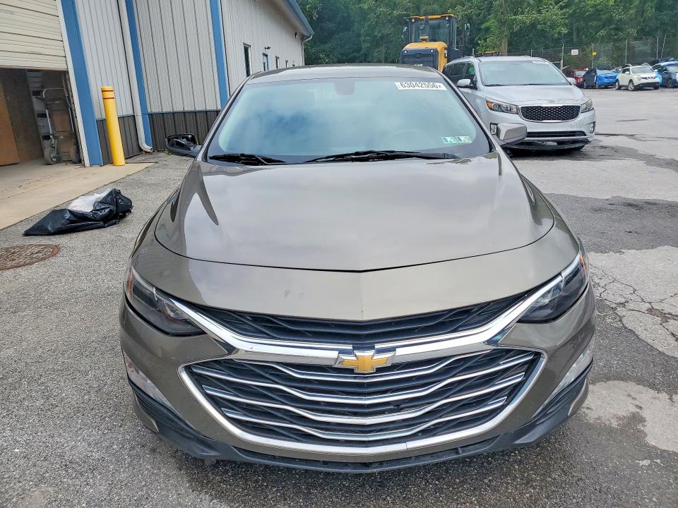 63042556 :رقم المزاد ، 1G1ZD5ST8LF062272 vin ، 2020 Chevrolet Malibu مزاد بيع