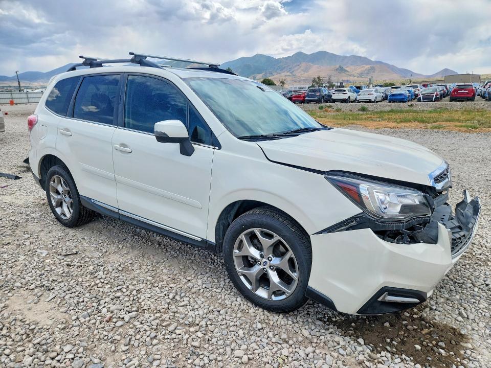 Продажа на аукционе авто 2017 Subaru Forester, vin: JF2SJAWC9HH457577, номер лота: 58157436