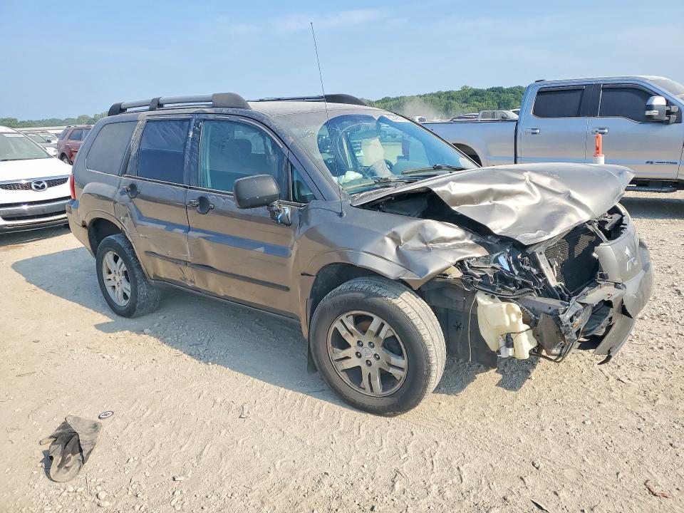 62246066 :رقم المزاد ، 4A4MN21S94E060469 vin ، 2004 Mitsubishi Endeavor مزاد بيع