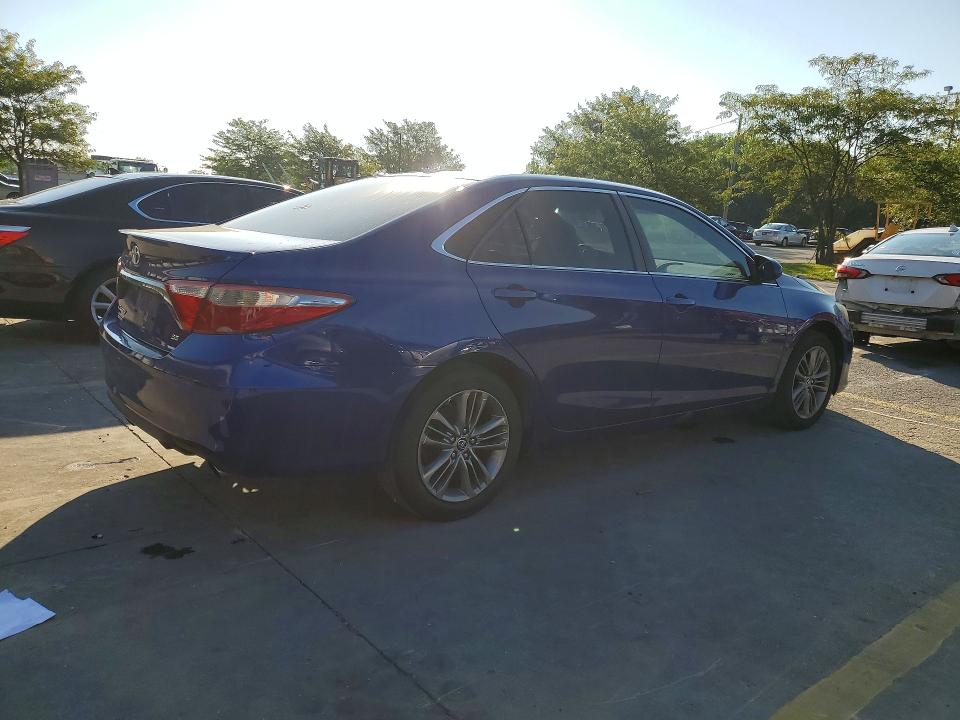 2015 Toyota Camry მანქანა იყიდება აუქციონზე, vin: 4T1BF1FK3FU881389, აუქციონის ნომერი: 62224876
