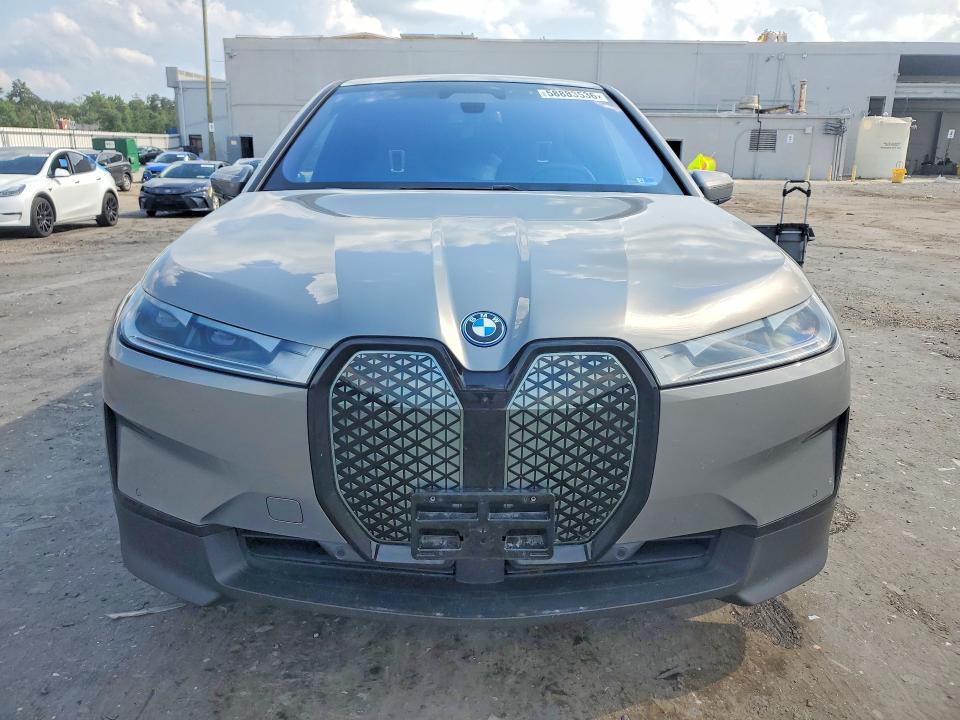 58883536 :رقم المزاد ، WB523CF04PCM48299 vin ، 2023 Bmw Ix مزاد بيع