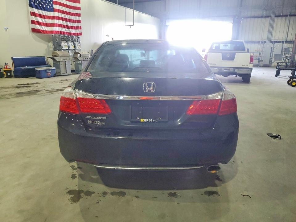2015 Honda Accord მანქანა იყიდება აუქციონზე, vin: 1HGCR2F83FA066039, აუქციონის ნომერი: 61395116