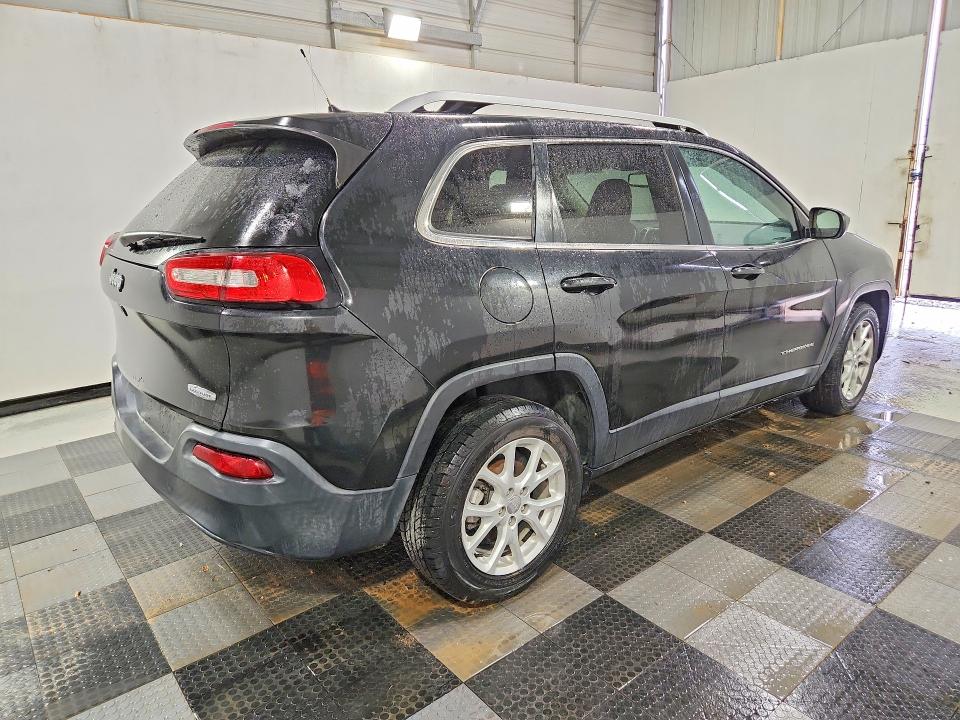 Продаж на аукціоні авто 2015 Jeep Cherokee, vin: 1C4PJLCB7FW742556, номер лоту: 62318916