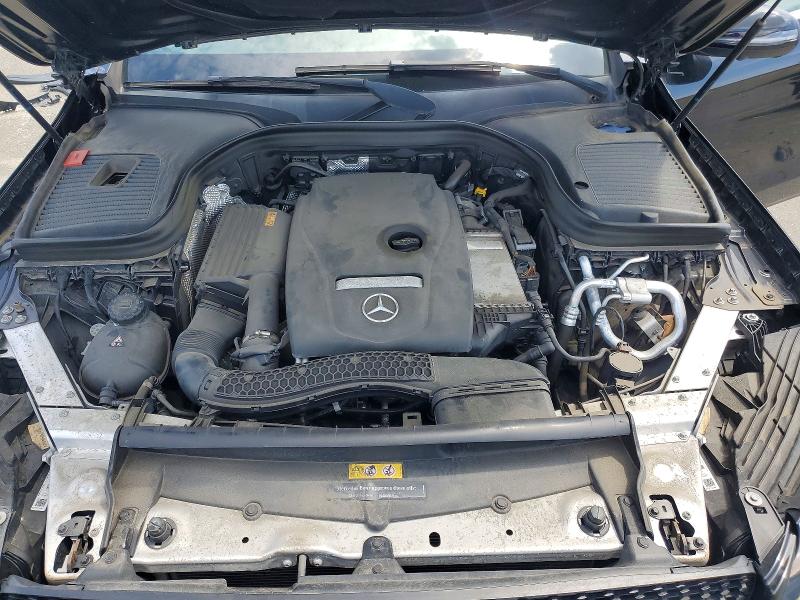 62747146 :رقم المزاد ، WDC0J4KB1KF607053 vin ، 2019 Mercedes-benz Glc Coupe مزاد بيع