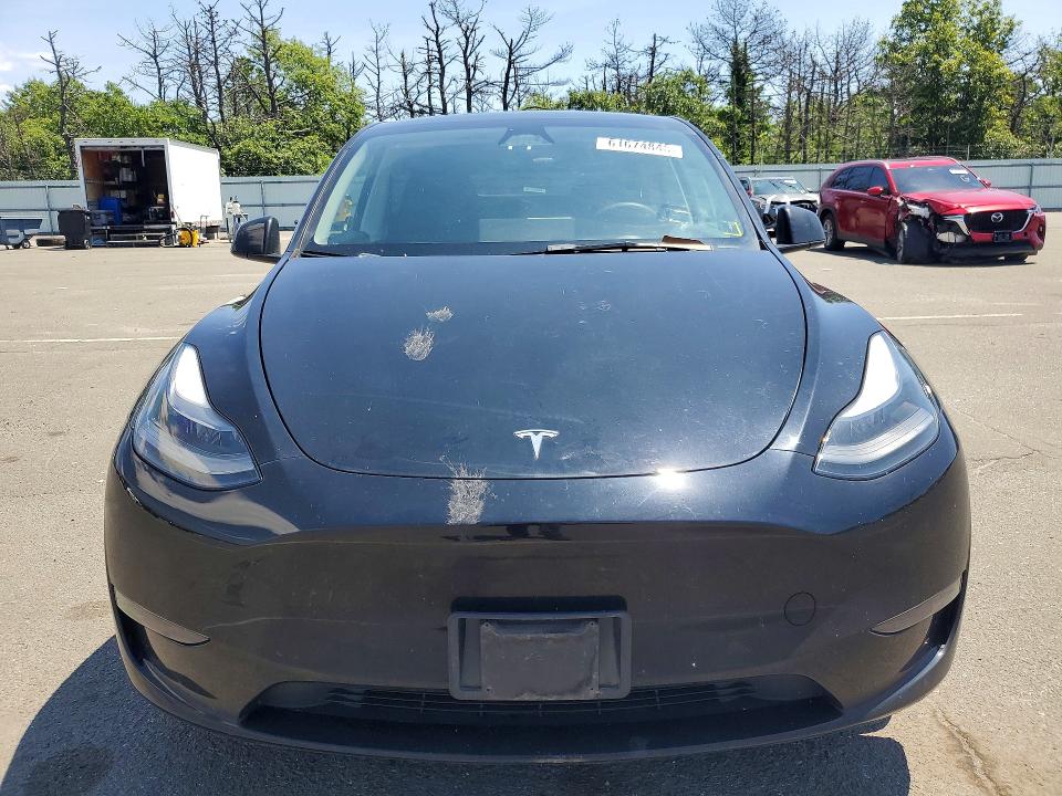 Продажа на аукционе авто 2023 Tesla Model Y, vin: 7SAYGDED5PF932811, номер лота: 61674846