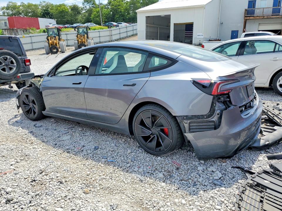 62845716 :رقم المزاد ، 5YJ3E1ET0RF864665 vin ، 2024 Tesla Model 3 مزاد بيع
