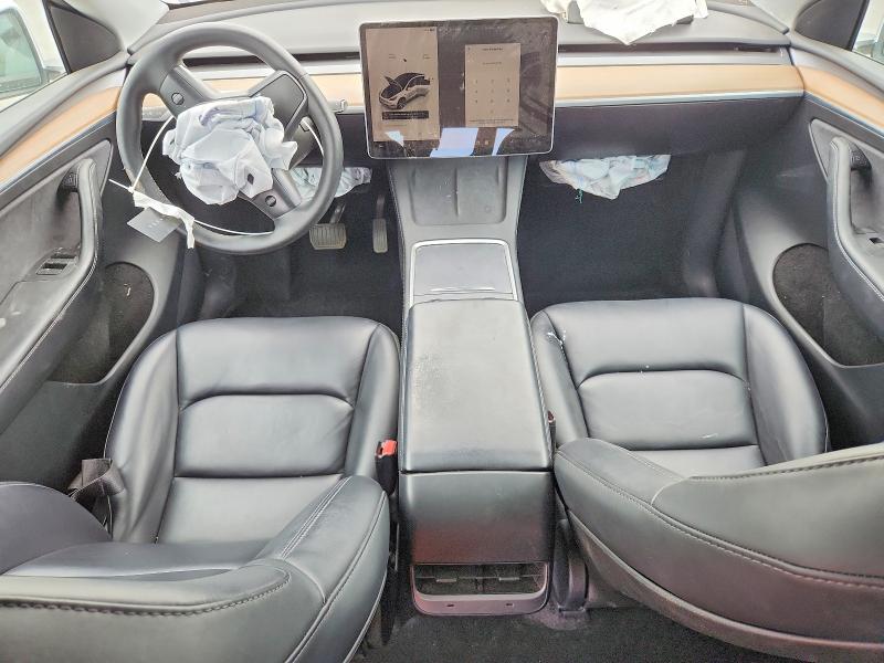61666016 :رقم المزاد ، 7SAYGDED2RF035707 vin ، 2024 Tesla Model Y مزاد بيع
