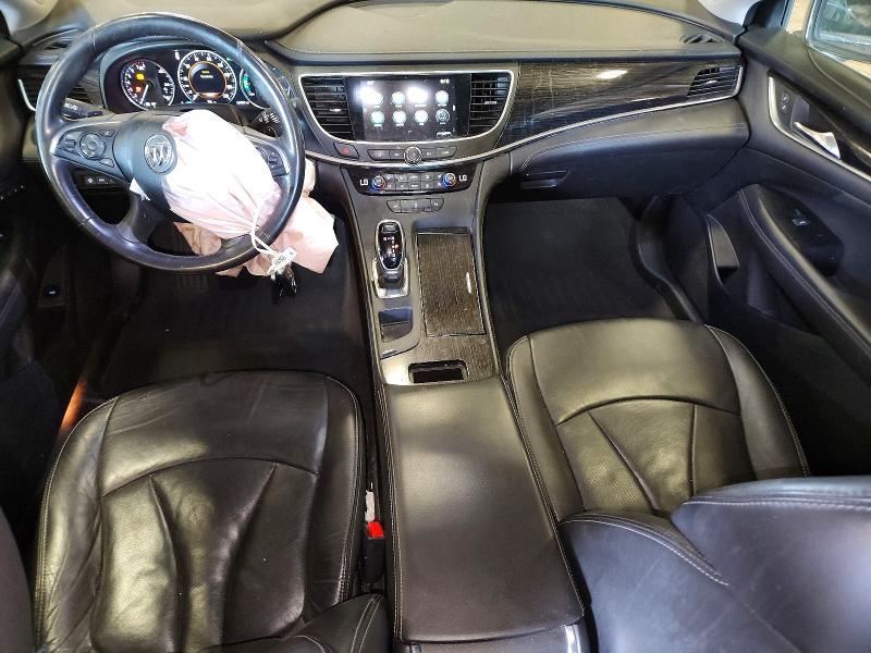60999576 :رقم المزاد ، 1G4ZR5SZ8JU147016 vin ، 2018 Buick Lacrosse مزاد بيع