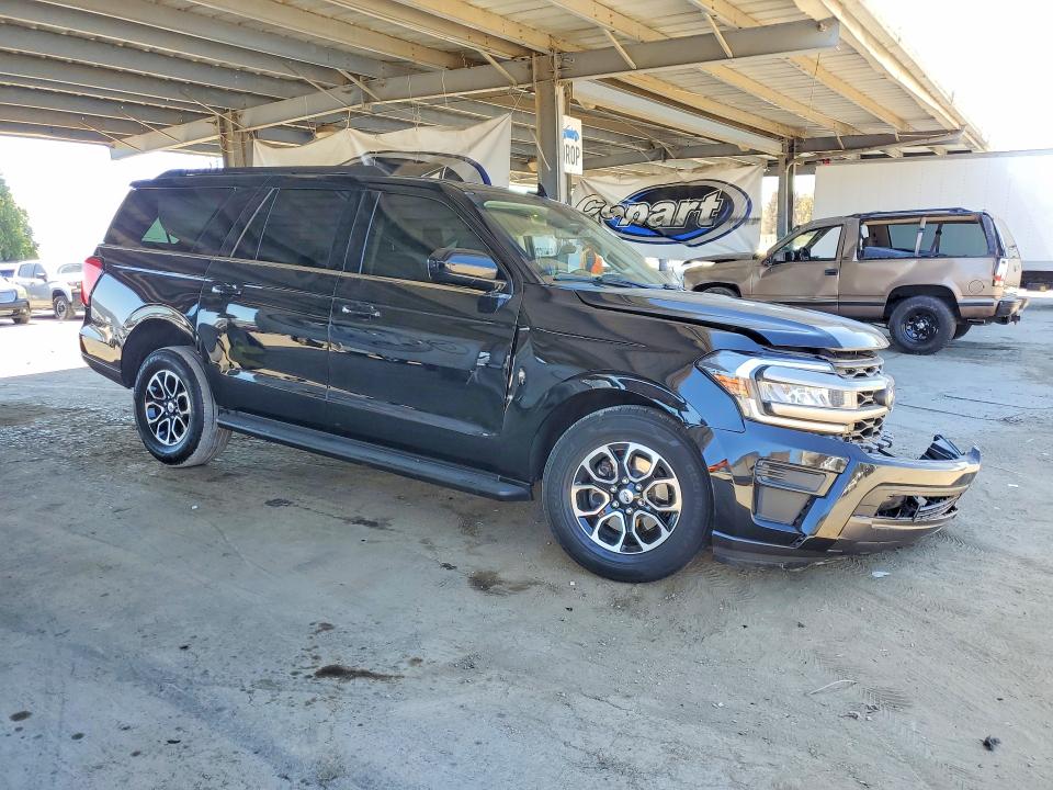 2024 Ford Expedition მანქანა იყიდება აუქციონზე, vin: 1FMJK1J81REA44903, აუქციონის ნომერი: 60698076