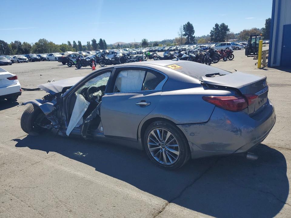 62425476 :رقم المزاد ، JN1EV7AP9JM366970 vin ، 2018 Infiniti Q50 مزاد بيع