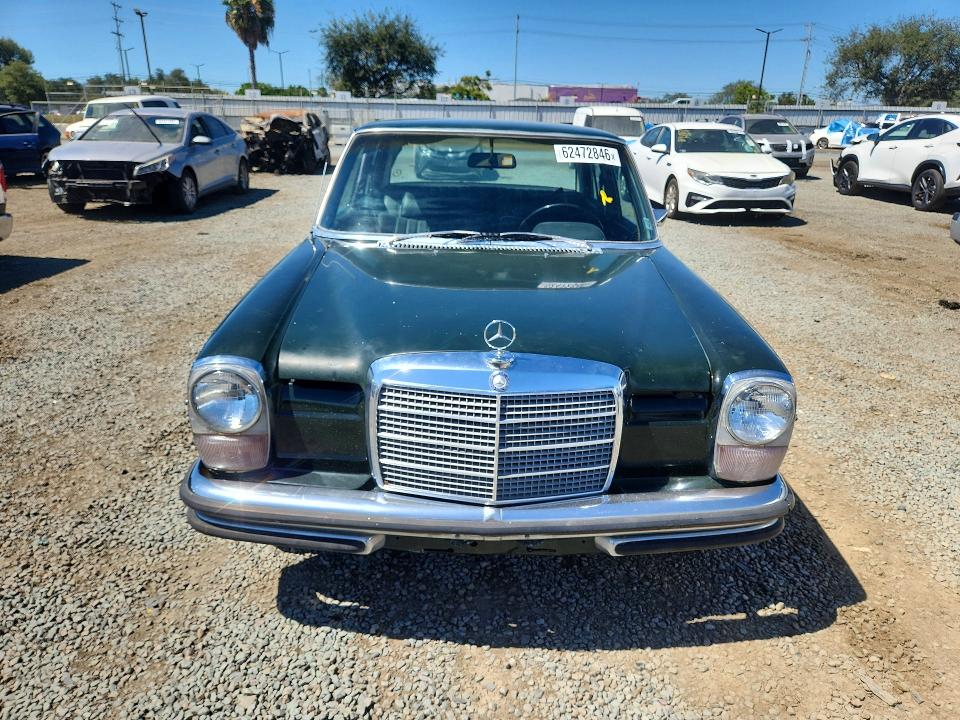 1971 Mercedes-benz 250 მანქანა იყიდება აუქციონზე, vin: 111401112004869, აუქციონის ნომერი: 62472846