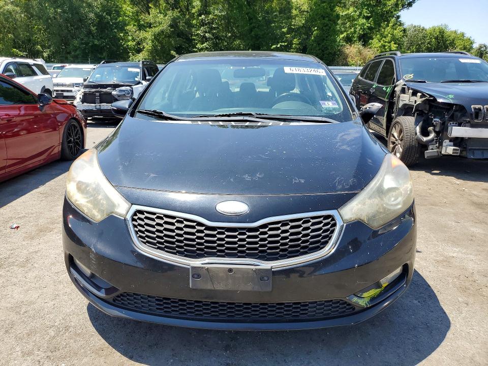2014 Kia Forte მანქანა იყიდება აუქციონზე, vin: KNAFX4A8XE5060148, აუქციონის ნომერი: 61833246