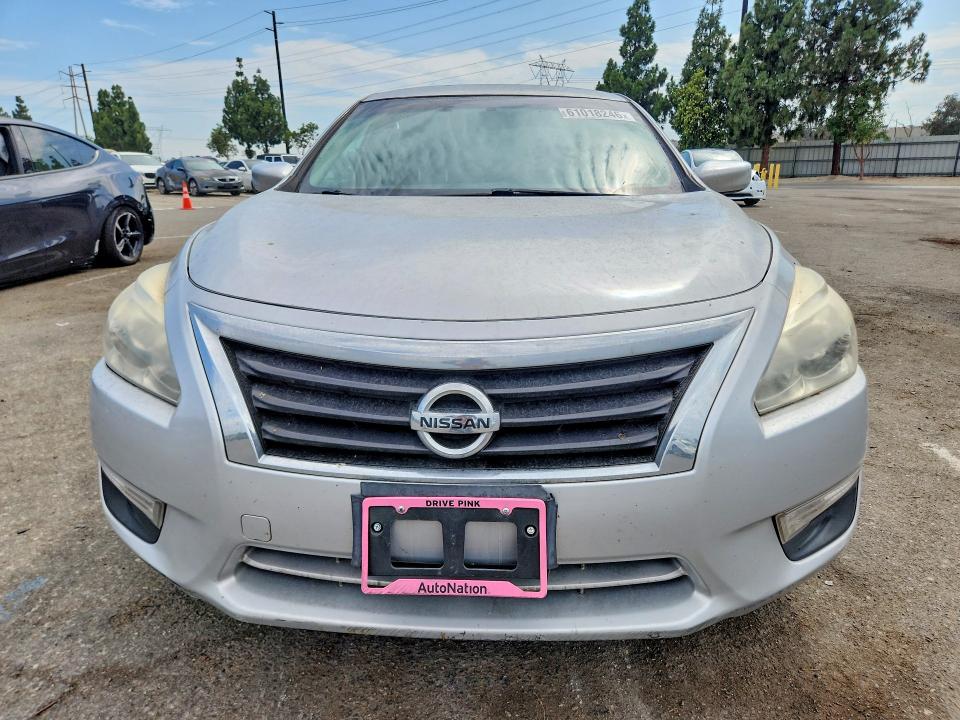 2015 Nissan Altima მანქანა იყიდება აუქციონზე, vin: 1N4AL3AP8FC461890, აუქციონის ნომერი: 61018246