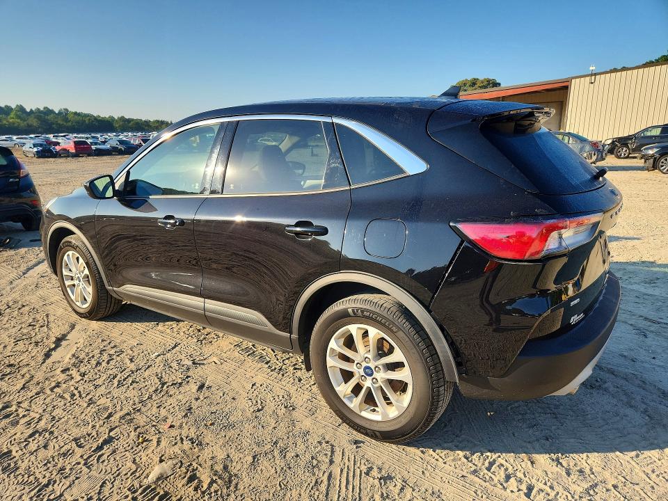 60686976 :رقم المزاد ، 1FMCU9G61LUA44498 vin ، 2020 Ford Escape مزاد بيع