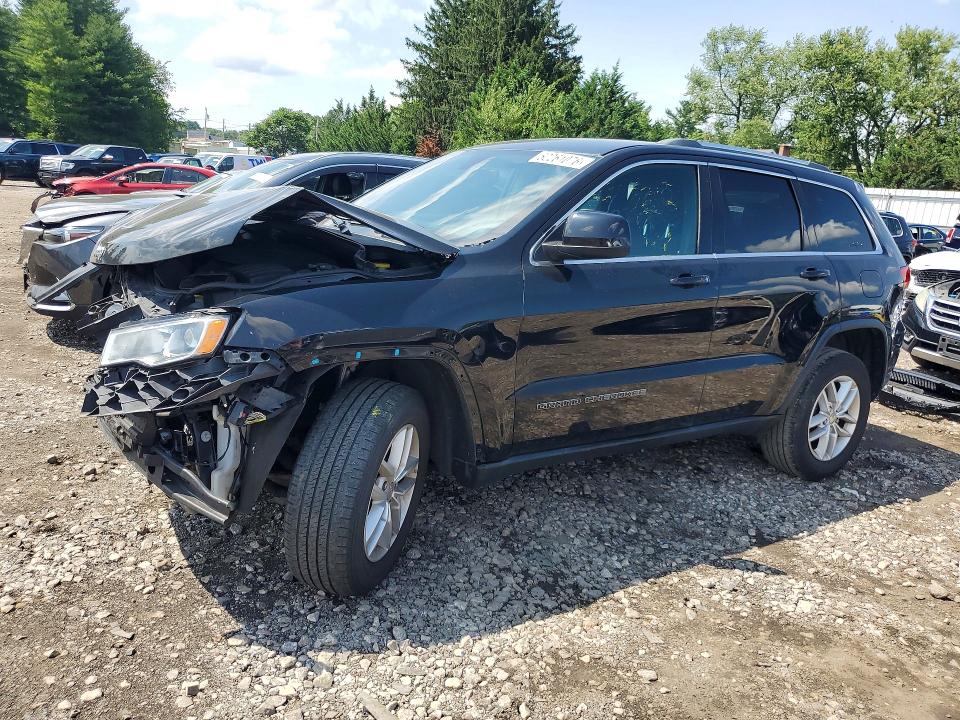 62261076 :رقم المزاد ، 1C4RJFAGXJC166142 vin ، 2018 Jeep Grand Cherokee مزاد بيع