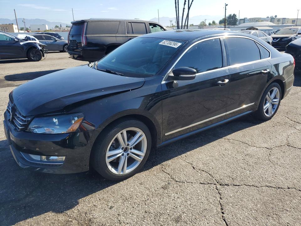 2013 Volkswagen Passat მანქანა იყიდება აუქციონზე, vin: 1VWCM7A34DC114295, აუქციონის ნომერი: 62706296