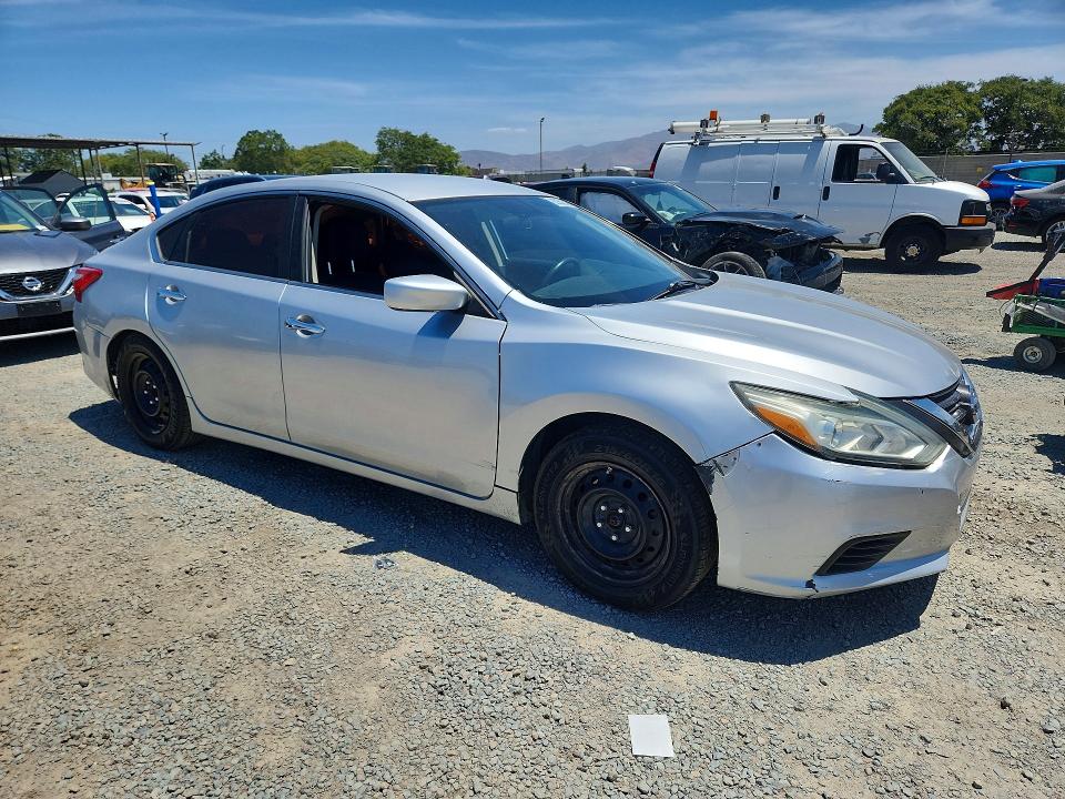 Продаж на аукціоні авто 2016 Nissan Altima, vin: 1N4AL3APXGC167909, номер лоту: 62352546