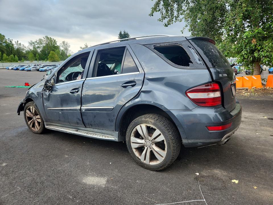 2011 Mercedes-benz Ml მანქანა იყიდება აუქციონზე, vin: 4JGBB8GB8BA737786, აუქციონის ნომერი: 61445356