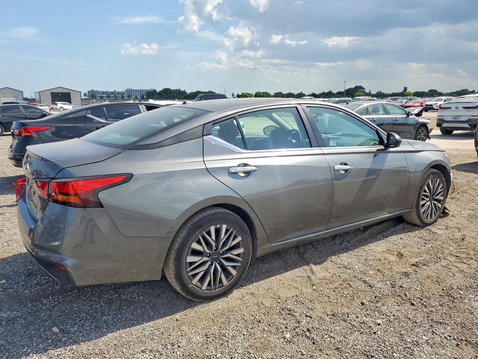 2025 Nissan Altima მანქანა იყიდება აუქციონზე, vin: 1N4BL4DV2SN364347, აუქციონის ნომერი: 61306596