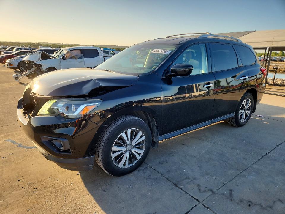 62814686 :رقم المزاد ، 5N1DR2MM0HC687762 vin ، 2017 Nissan Pathfinder مزاد بيع