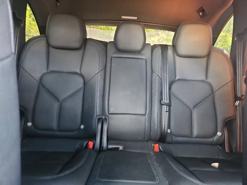 2014 Porsche Cayenne მანქანა იყიდება აუქციონზე, vin: WP1AA2A22ELA93878, აუქციონის ნომერი: 60227856