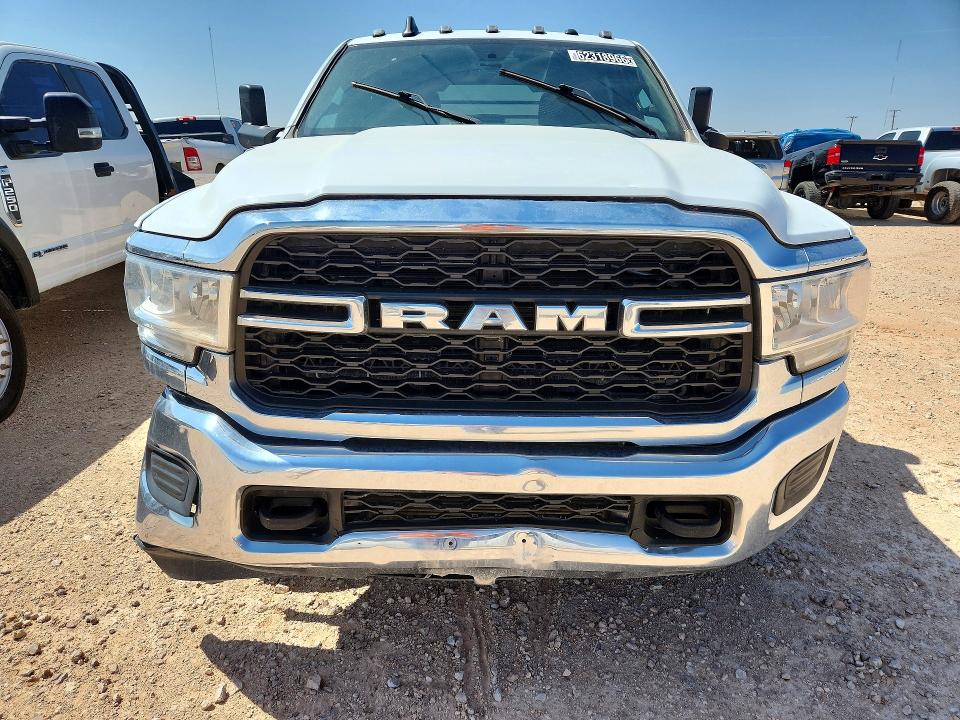 Продажа на аукционе авто 2022 Ram 3500, vin: 3C7WRTCL4NG305028, номер лота: 62318966
