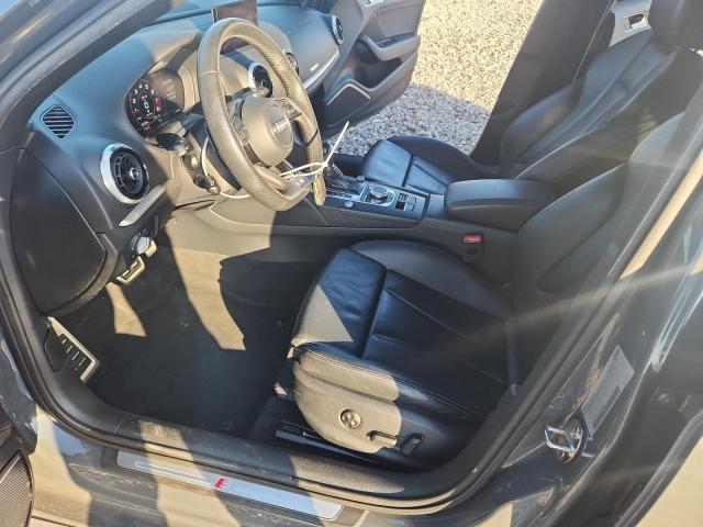 Продаж на аукціоні авто 2017 Audi S3, vin: WAUB1HFF1H1080945, номер лоту: 60953986