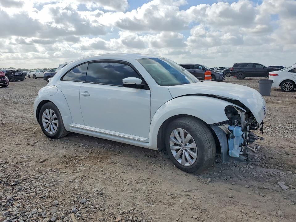 Продажа на аукционе авто 2019 Volkswagen Beetle, vin: 3VWFD7AT9KM717767, номер лота: 62703886