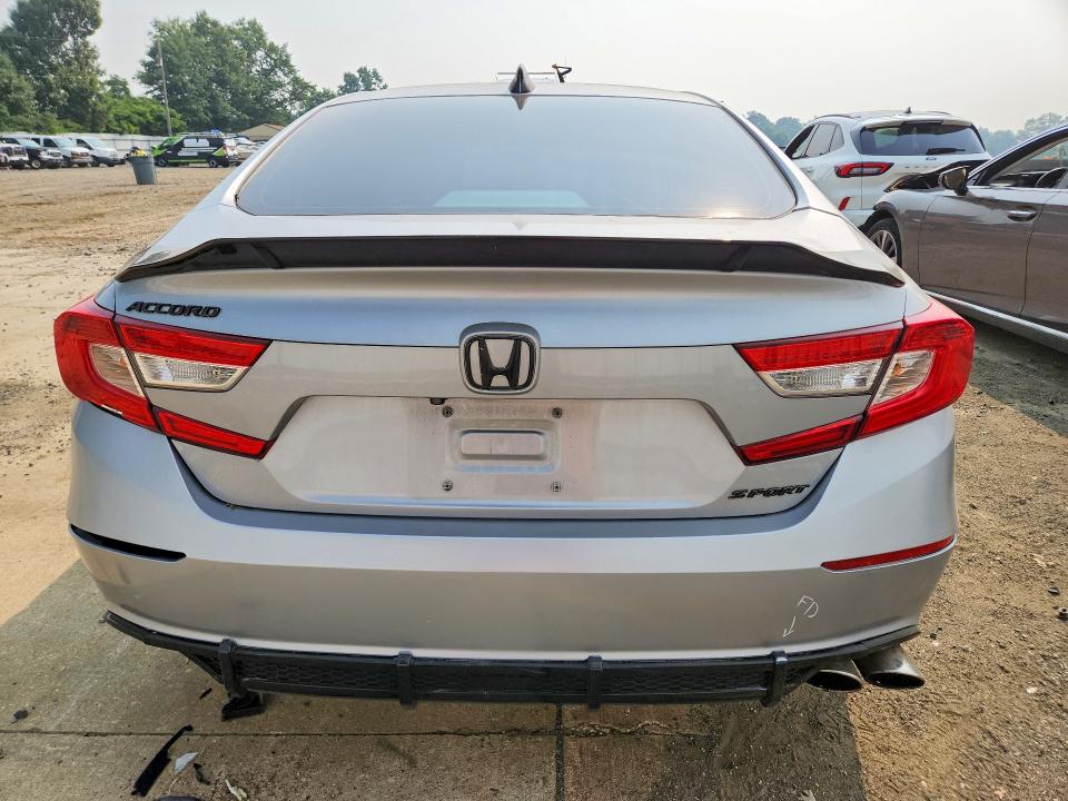 Aukcja sprzedaży 2018 Honda Accord, vin: 1HGCV1F30JA042820, numer aukcji: 61596176