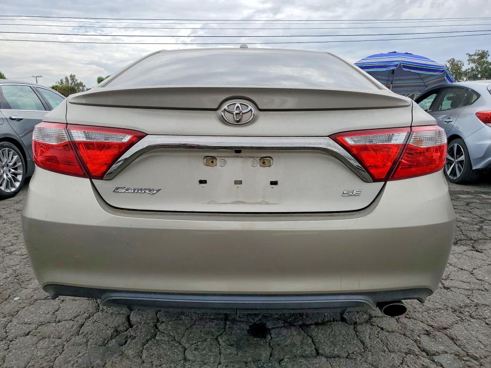 2017 Toyota Camry მანქანა იყიდება აუქციონზე, vin: 4T1BF1FK0HU313314, აუქციონის ნომერი: 61024826