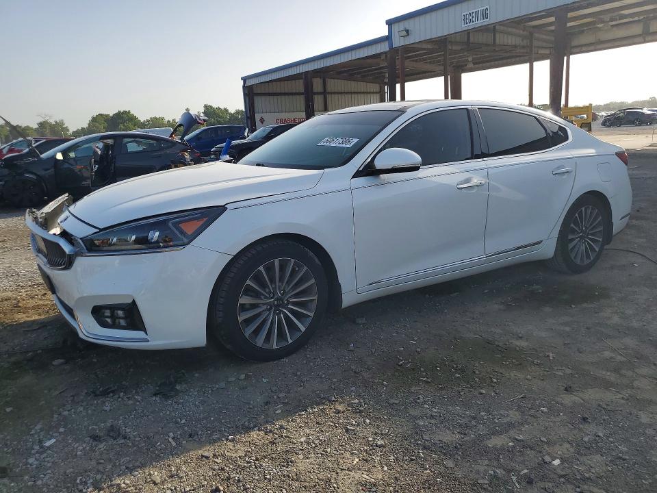 2017 Kia Cadenza მანქანა იყიდება აუქციონზე, vin: KNALC4J19H5072779, აუქციონის ნომერი: 60617386